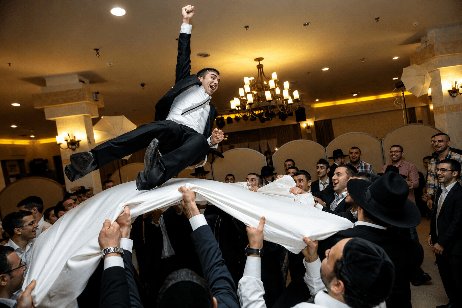 Jewish wedding dancing photography